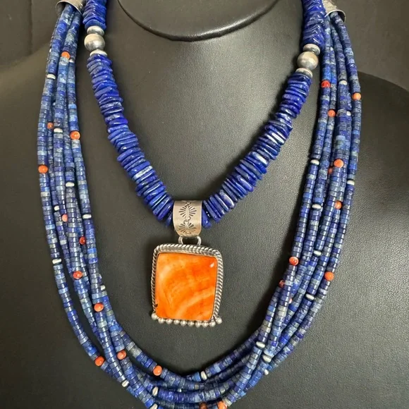 Sterling silver spiny oyster lapis necklace set